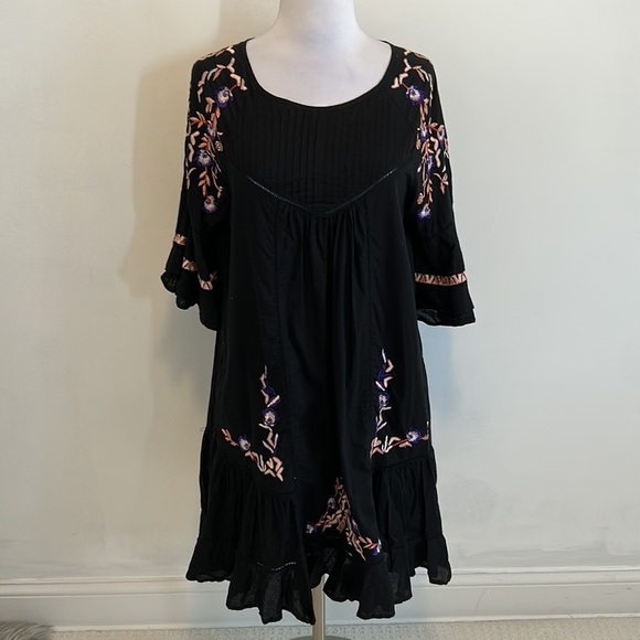 Free People Pavlo Embroidered Bell Sleeve Dress - Picture 3 of 10